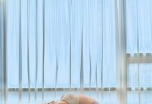 육아는 장기전… 엄마의 몸이 먼저 건강해야 아이도 웃는다 지속 가능한 육아를 위한 몸관리, ‘필라테스’가 주목받는 이유